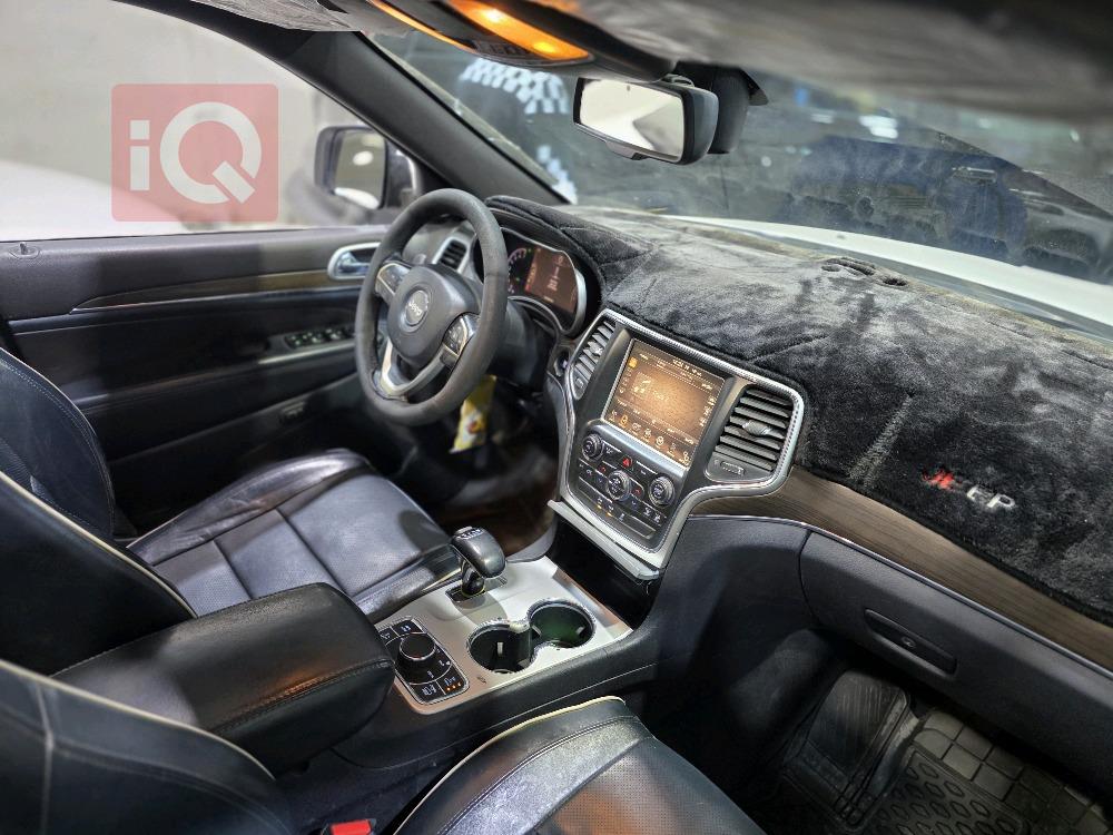 جيب جراند شيروكي